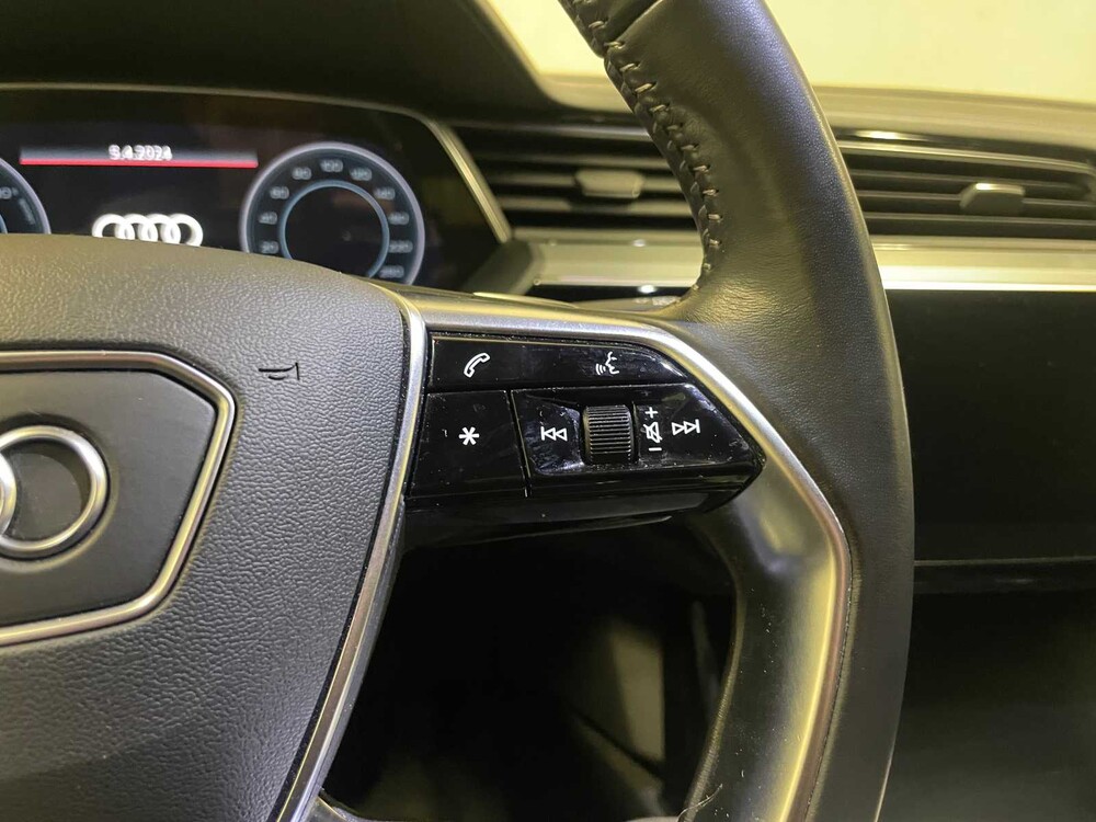 Audi E-Tron 55 Quattro Advanced Pro Line Plus 95 kWh 360hp 2018, K-833-RB