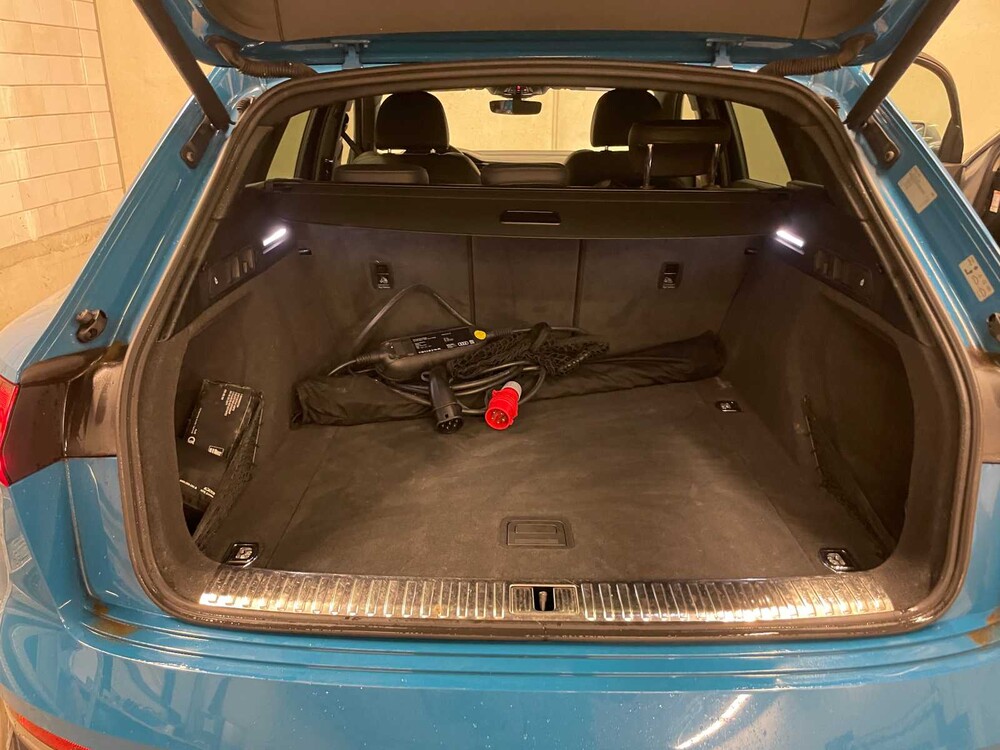 Audi E-Tron 55 Quattro Advanced Pro Line Plus 95 kWh 360hp 2018, K-833-RB