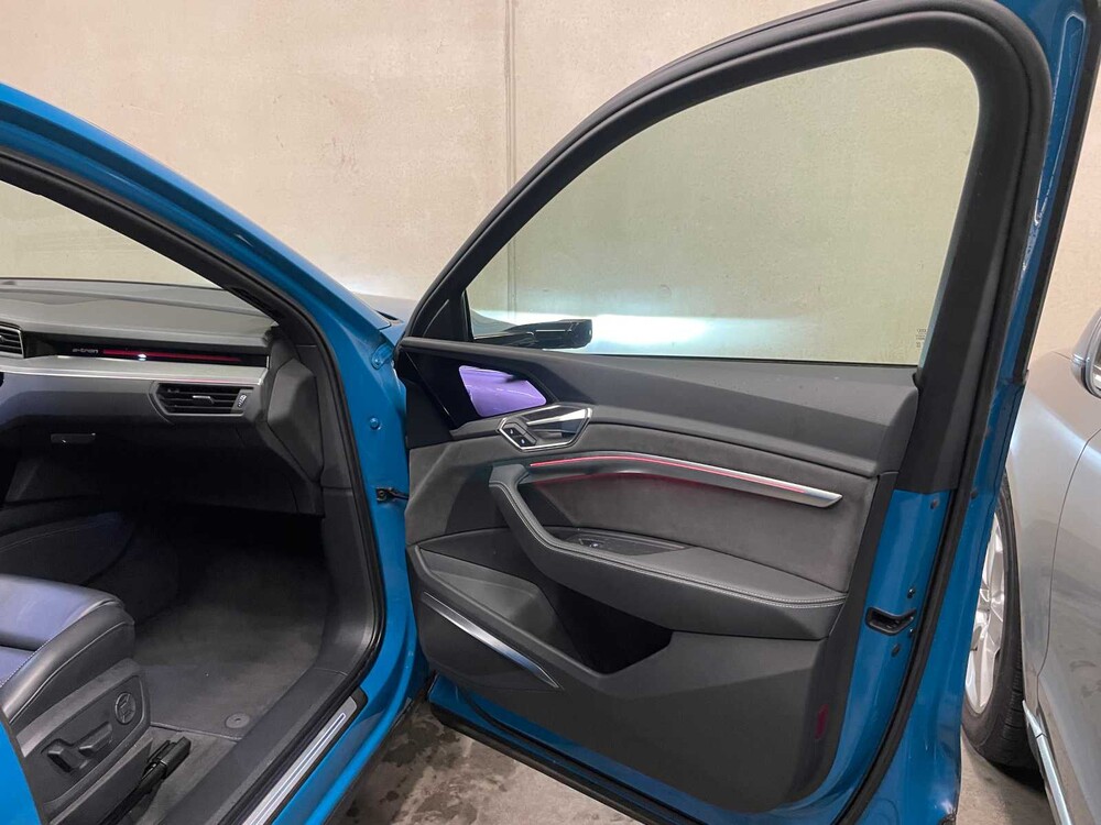 Audi E-Tron 55 Quattro Advanced Pro Line Plus 95 kWh 360hp 2018, K-833-RB