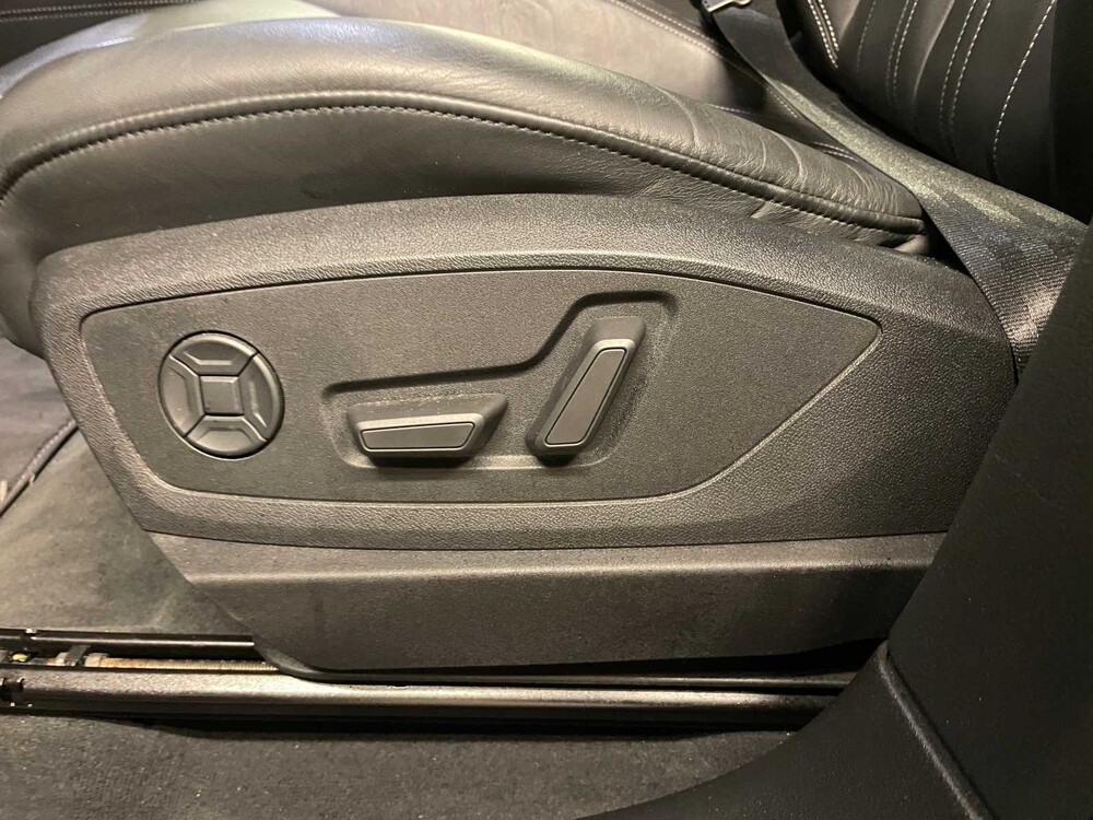 Audi E-Tron 55 Quattro Advanced Pro Line Plus 95 kWh 360hp 2018, K-833-RB