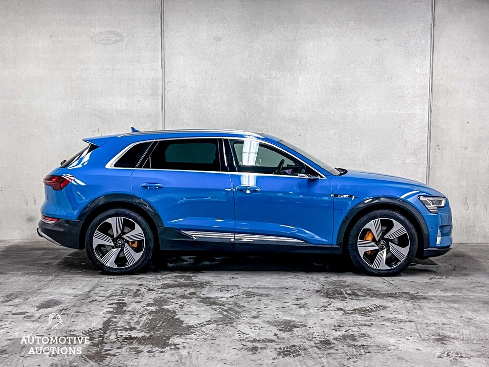 Audi E-Tron 55 Quattro Advanced Pro Line Plus 95 kWh 360hp 2018, K-833-RB
