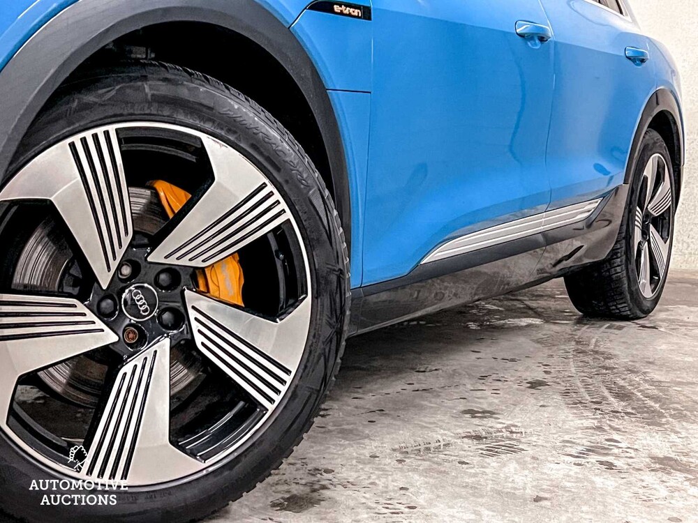 Audi E-Tron 55 Quattro Advanced Pro Line Plus 95 kWh 360hp 2018, K-833-RB