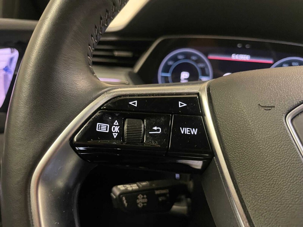 Audi E-Tron 55 Quattro Advanced Pro Line Plus 95 kWh 360hp 2018, K-833-RB