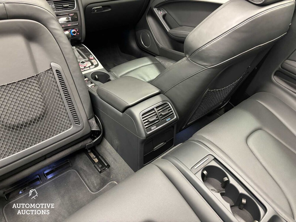 Audi RS5 Cabriolet 4.2 FSI V8 Quattro 450 2013, R-932-VD