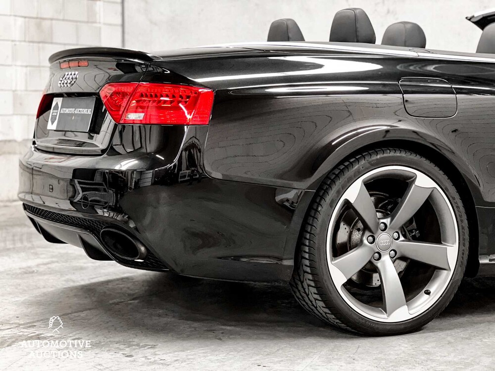 Audi RS5 Cabriolet 4.2 FSI V8 Quattro 450 2013, R-932-VD