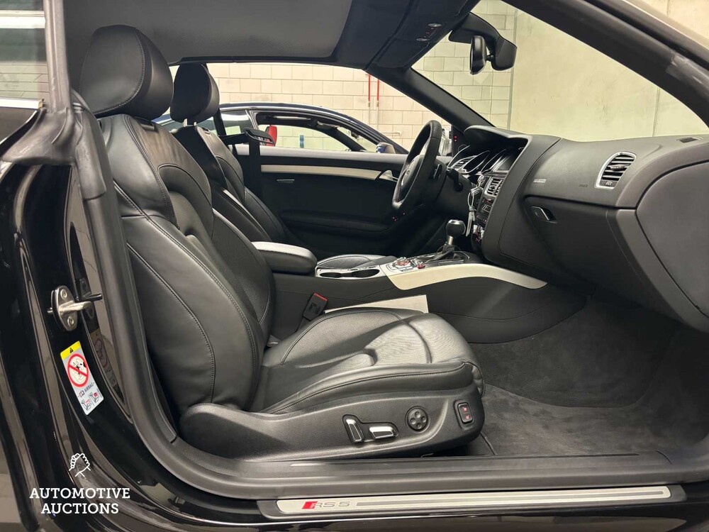 Audi RS5 Cabriolet 4.2 FSI V8 Quattro 450 2013, R-932-VD