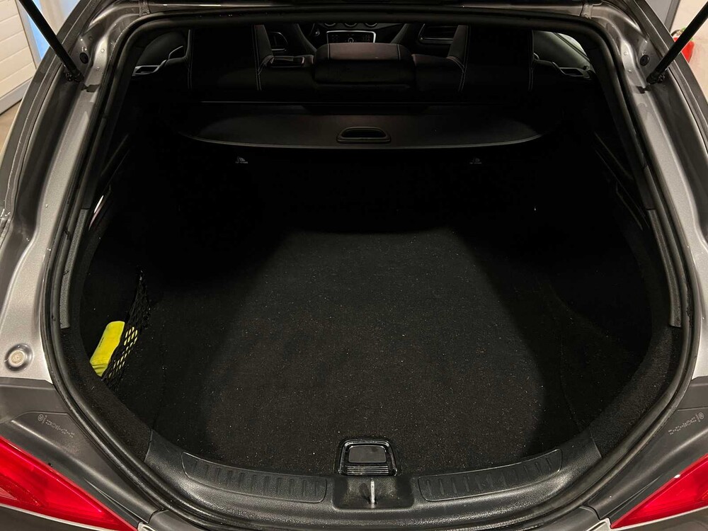 Mercedes-Benz CLA200d Business Solution 136hp 2018 CLA Class Shooting Brake, X-716-ZH