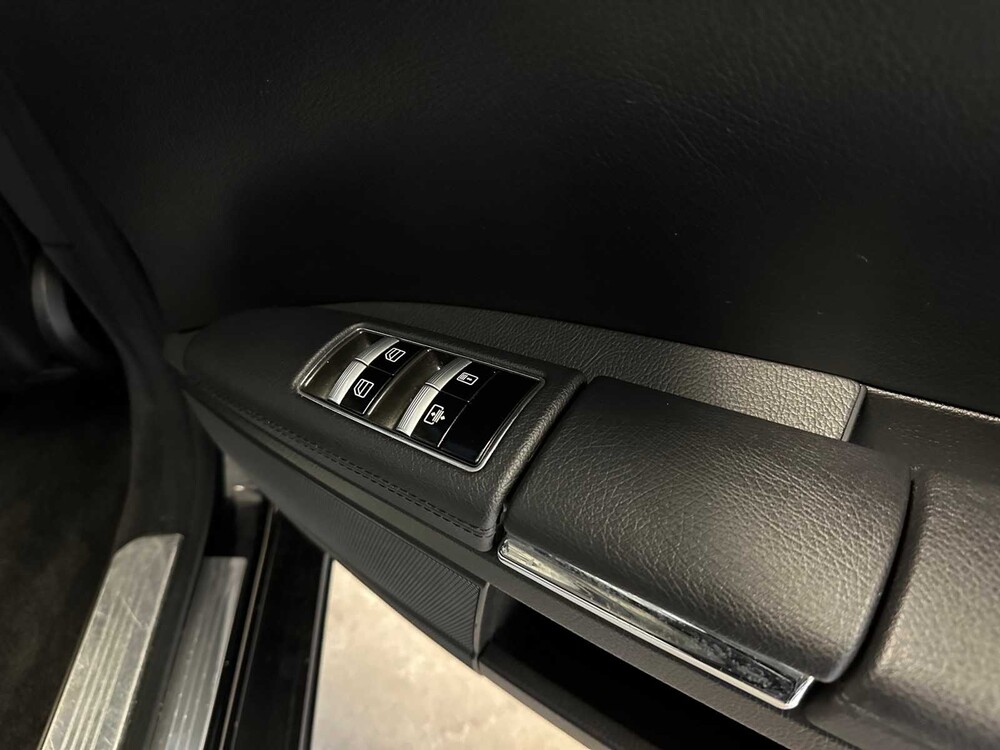 Mercedes-Benz S500 Long 4Matic 387hp 2011 S-class, T-593-ZJ