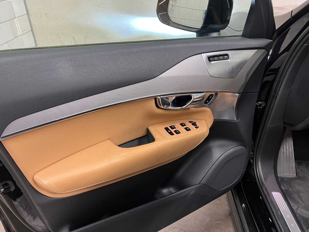 Volvo XC90 T8 Plug-In Hybrid 407hp AWD INSCRIPTION Twin Engine 2015 (ORIGINAL-NL), HK-334-J