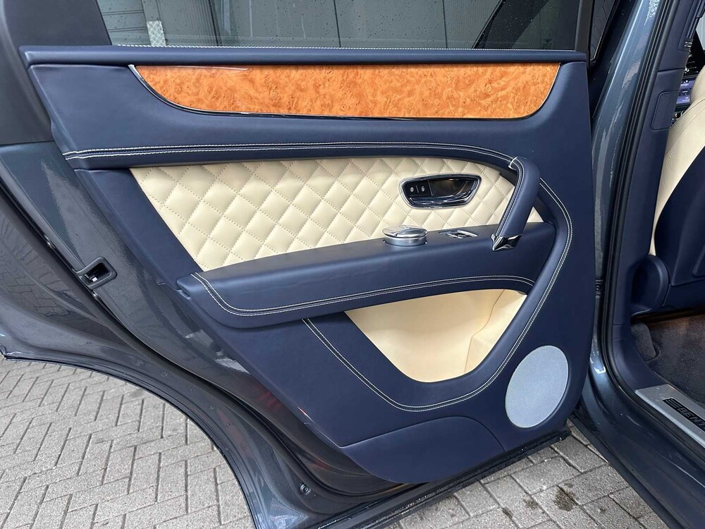 Bentley Bentayga 6.0 W12 608hp 2016, H-019-FX