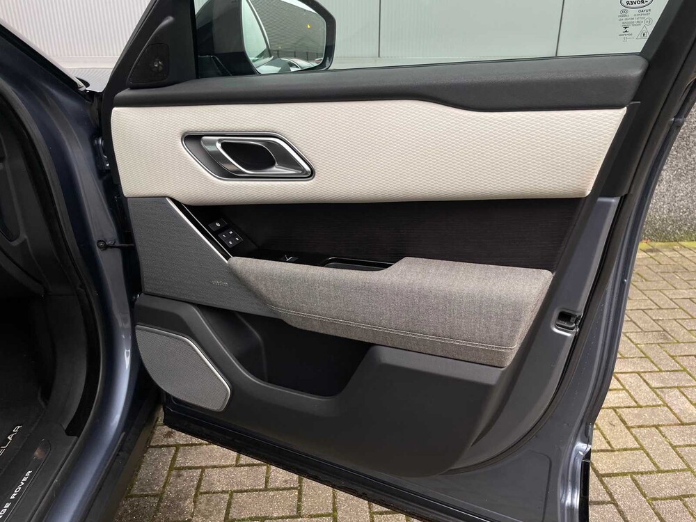 Land Rover Range Rover Velar 3.0 V6 AWD First Edition 300hp 2017 ORIG-NL, PG-821-D