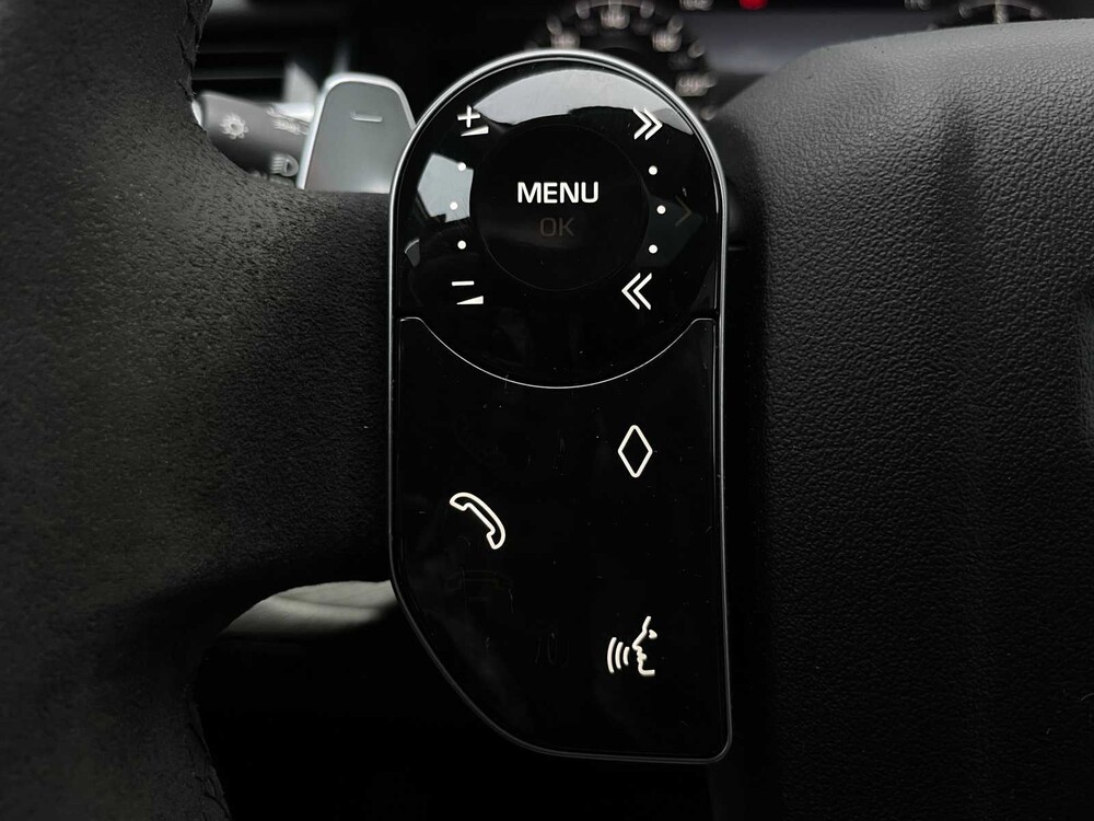 Land Rover Range Rover Velar 3.0 V6 AWD First Edition 300hp 2017 ORIG-NL, PG-821-D