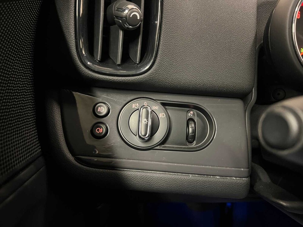 Mini Countryman Cooper ALL4 Chili 1.5 136PS 2017, SK-805-H