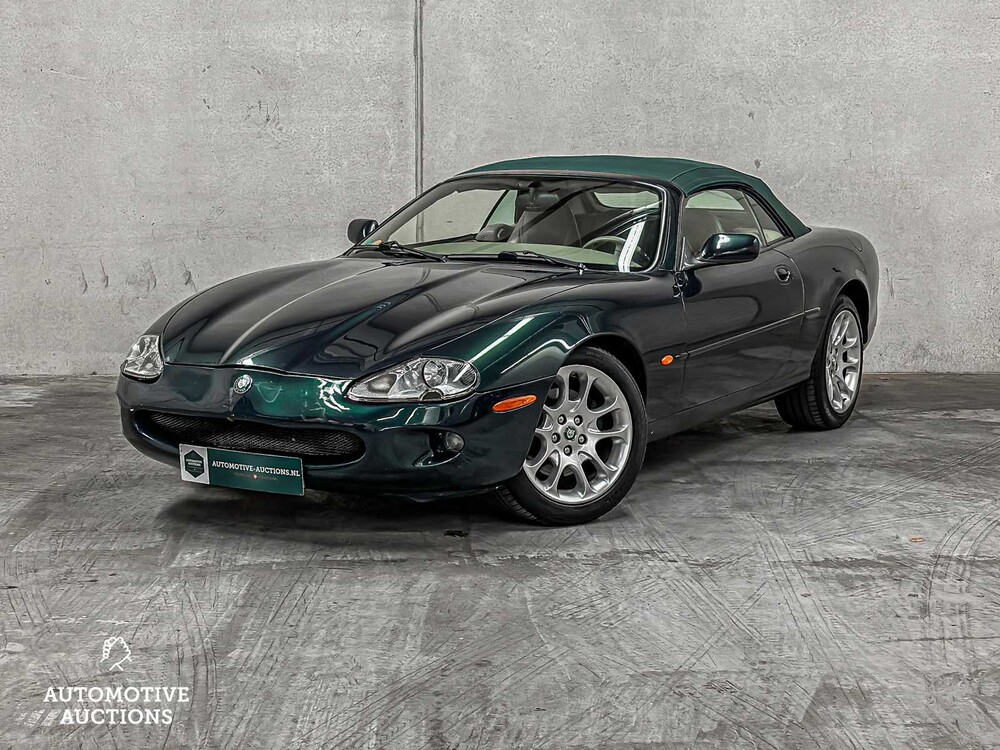 Jaguar XK8 4.0 V8 Convertible 284hp 2000, 07-XJ-GG -Youngtimer-