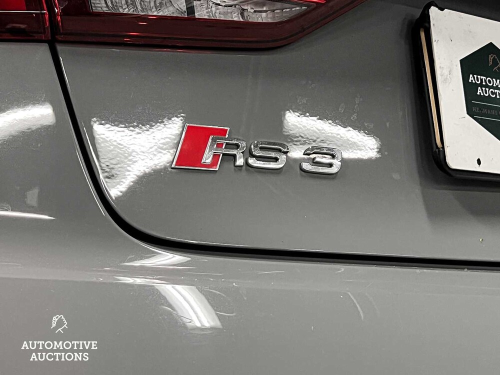 Audi RS3 Limousine 2.5 TFSI Quattro -Facelift- 400hp 2018 (Original-NL), PN-459-B