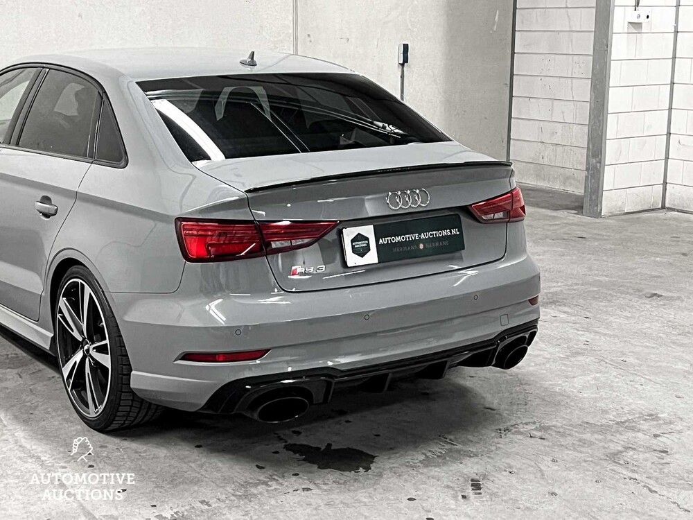 Audi RS3 Limousine 2.5 TFSI Quattro -Facelift- 400hp 2018 (Original-NL), PN-459-B