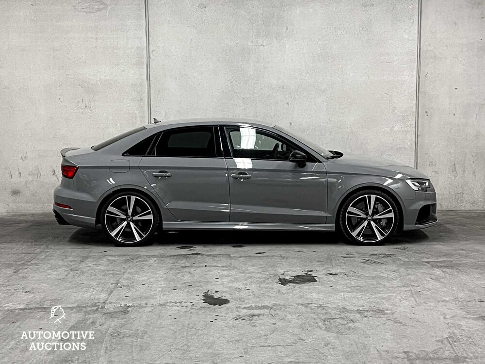 Audi RS3 Limousine 2.5 TFSI Quattro -Facelift- 400hp 2018 (Original-NL), PN-459-B