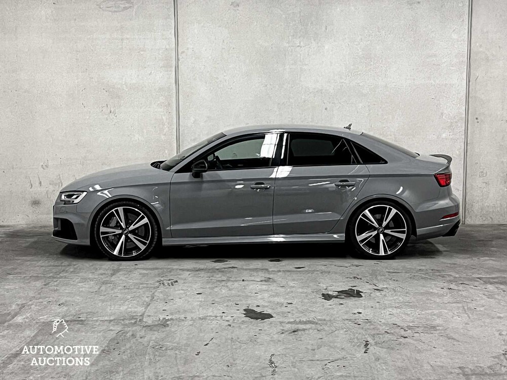 Audi RS3 Limousine 2.5 TFSI Quattro -Facelift- 400hp 2018 (Original-NL), PN-459-B