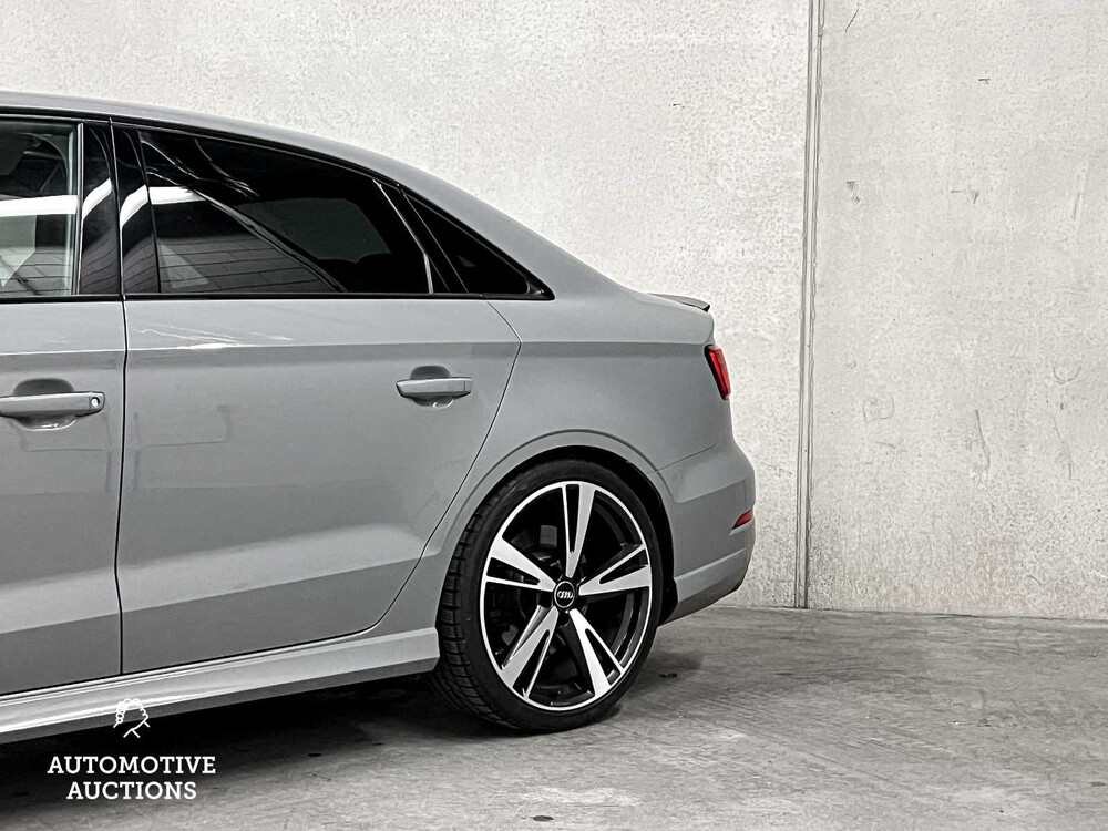 Audi RS3 Limousine 2.5 TFSI Quattro -Facelift- 400hp 2018 (Original-NL), PN-459-B