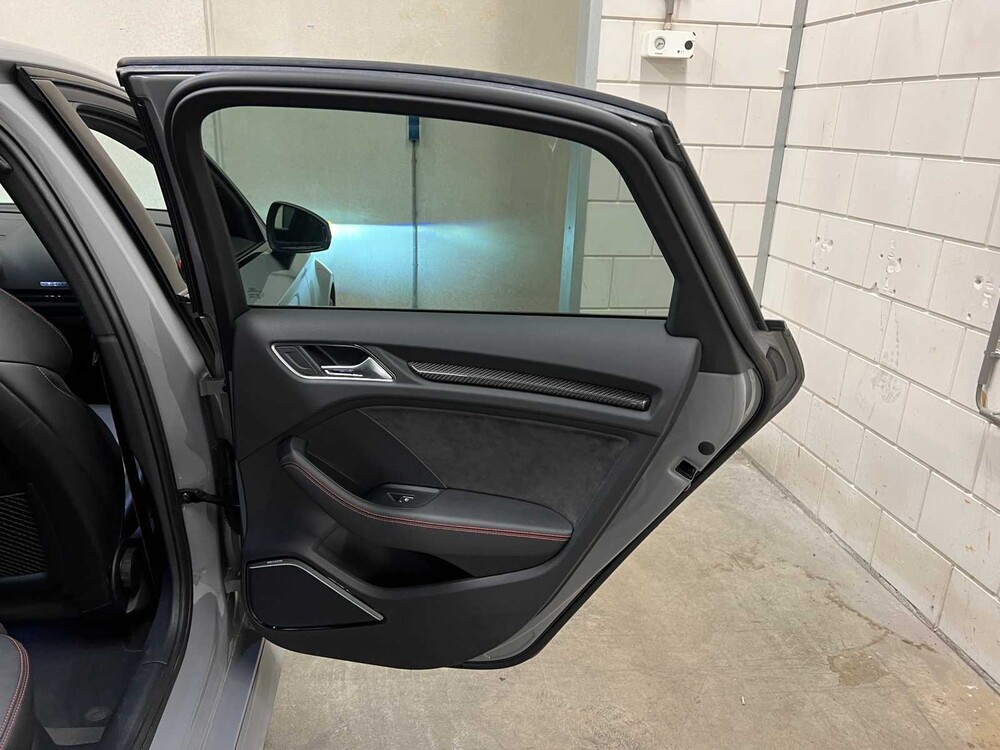 Audi RS3 Limousine 2.5 TFSI Quattro -Facelift- 400hp 2018 (Original-NL), PN-459-B