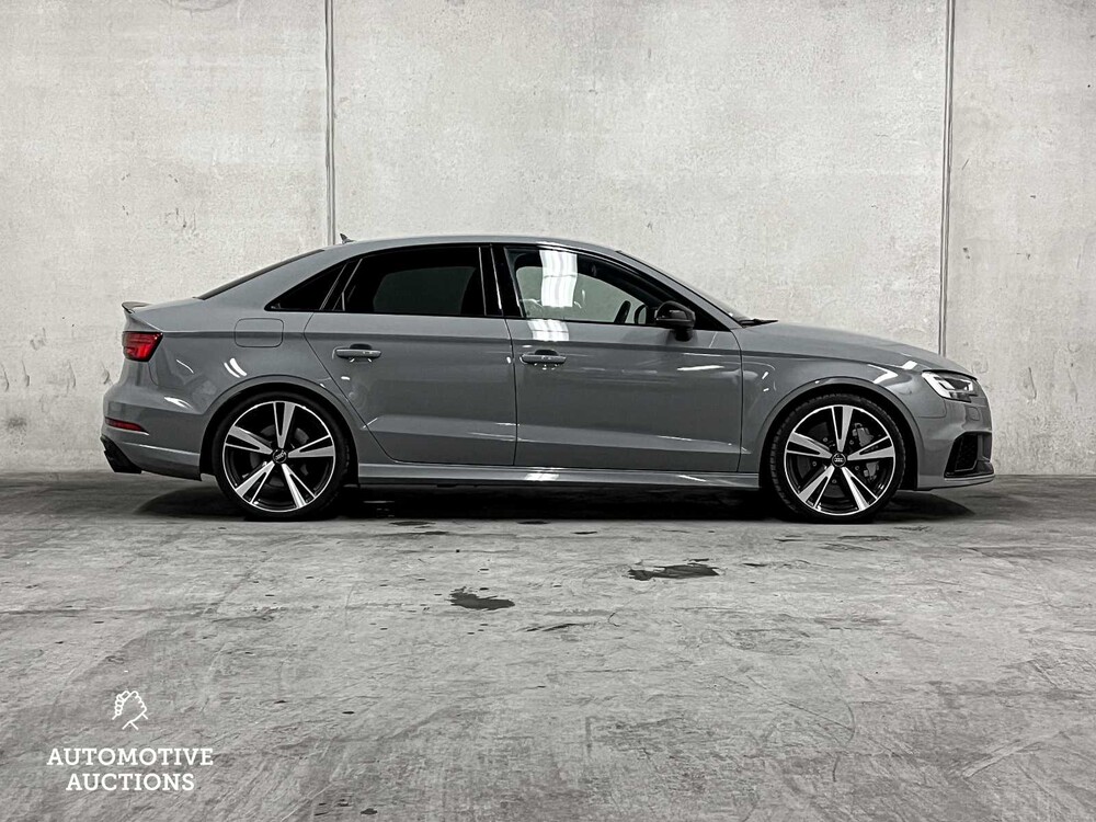 Audi RS3 Limousine 2.5 TFSI Quattro -Facelift- 400hp 2018 (Original-NL), PN-459-B