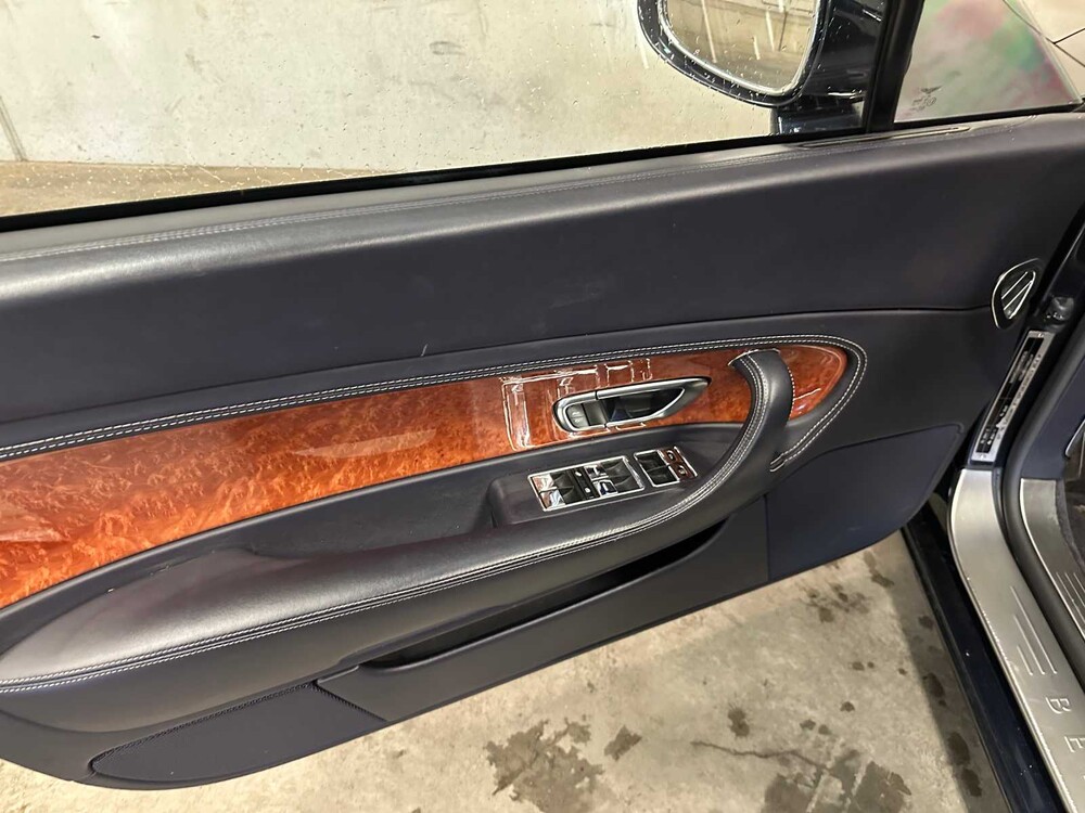 Bentley Continental GTC 6.0 W12 560PS 2006 (ORIGINAL-UK), 53-TN-HZ