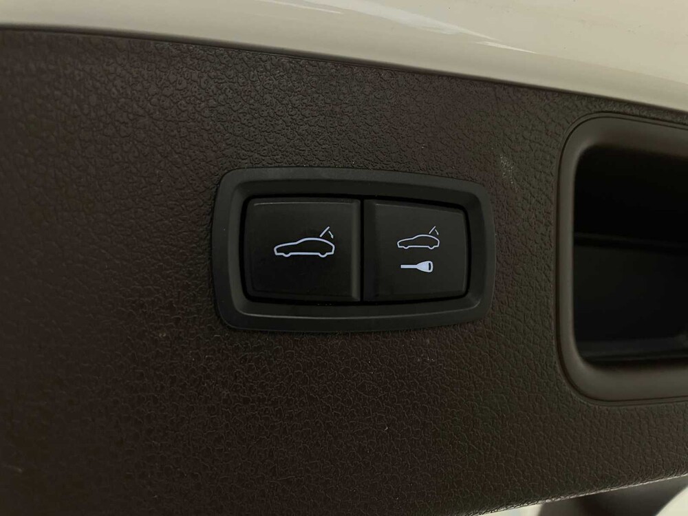 Porsche Macan 2.0 245pk FACELIFT 2019 Sport-Chrono