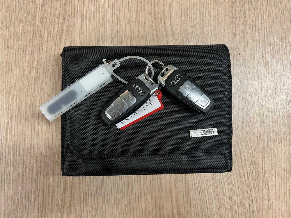 Audi E-Tron 55 Quattro Advanced 95 kWh 360pk 2018 (Origineel-NL), XH-729-D