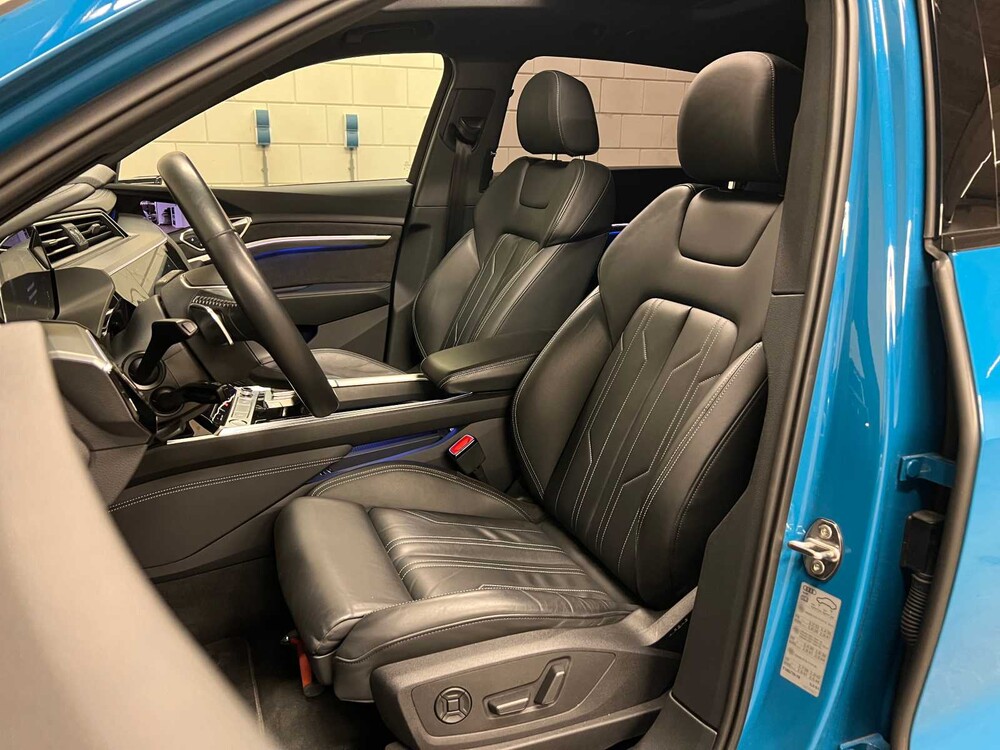 Audi E-Tron 55 Quattro Advanced 95 kWh 360pk 2018 (Origineel-NL), XH-729-D