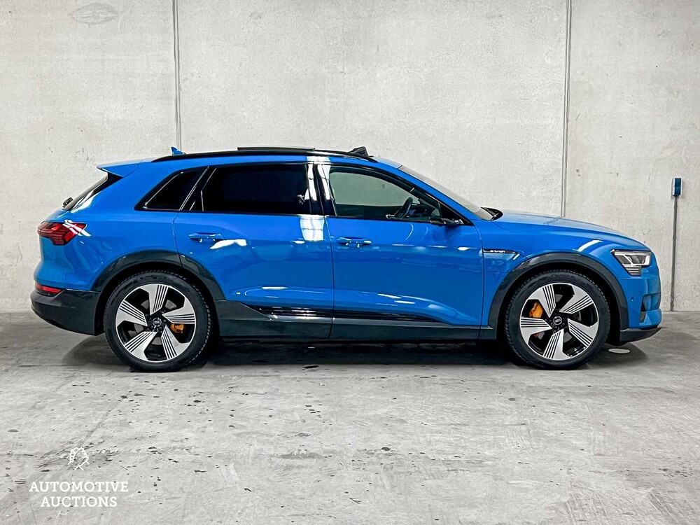 Audi E-Tron 55 Quattro Advanced 95 kWh 360pk 2018 (Origineel-NL), XH-729-D