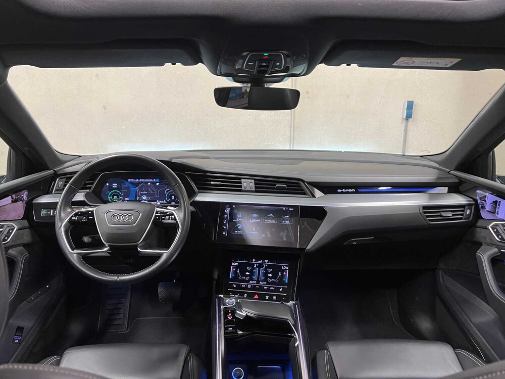 Audi E-Tron 55 Quattro Advanced 95 kWh 360pk 2018 (Origineel-NL), XH-729-D
