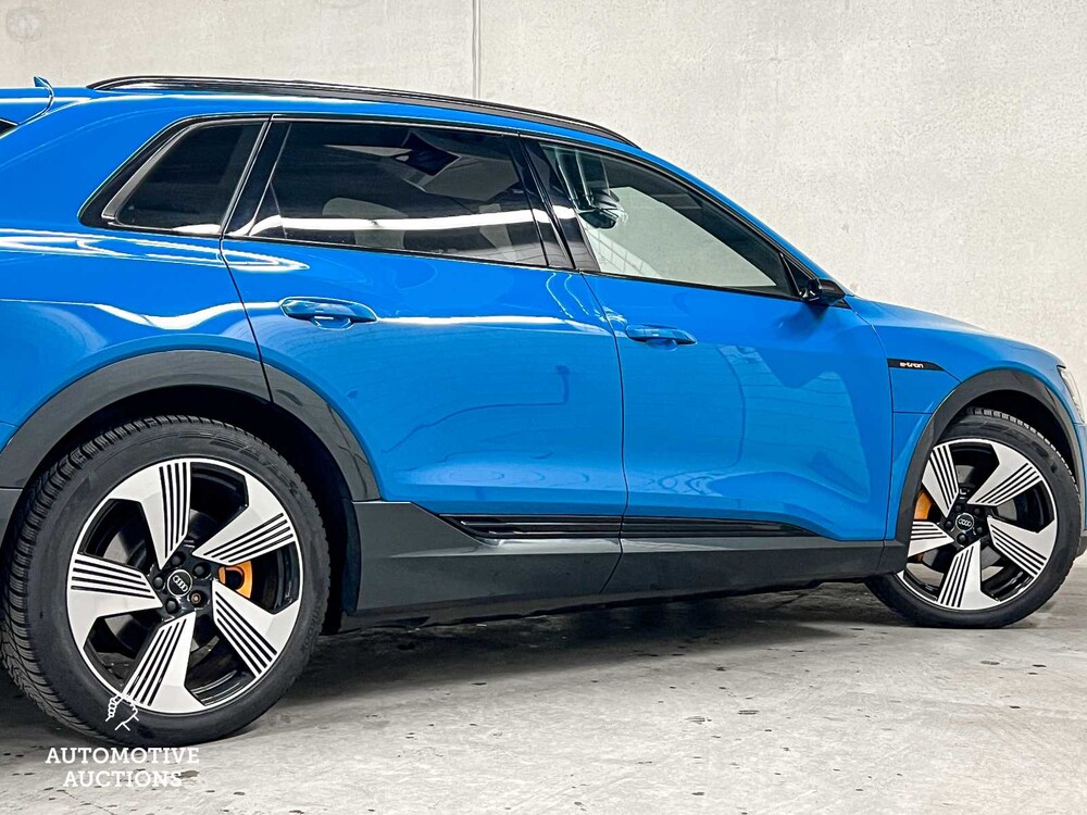 Audi E-Tron 55 Quattro Advanced 95 kWh 360pk 2018 (Origineel-NL), XH-729-D