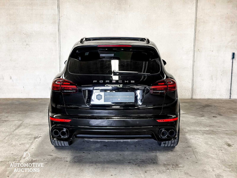 Porsche Cayenne S E-Hybrid 3.0 V6 416pk 2015, HL-769-N