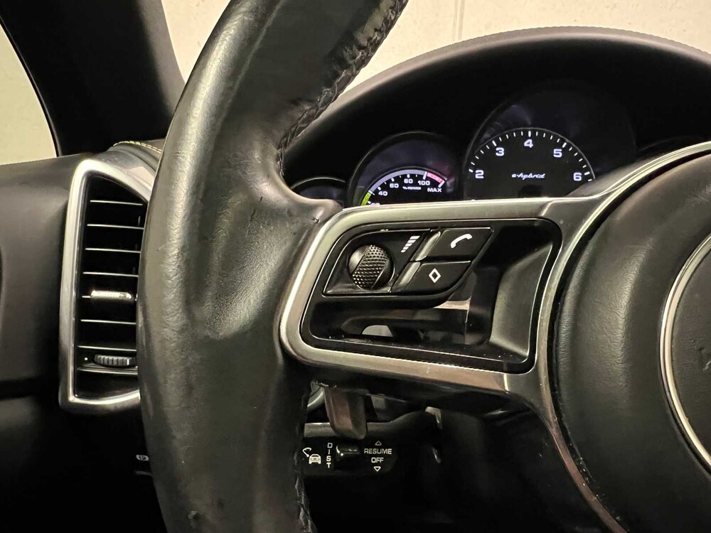 Porsche Cayenne S E-Hybrid 3.0 V6 416pk 2015, HL-769-N