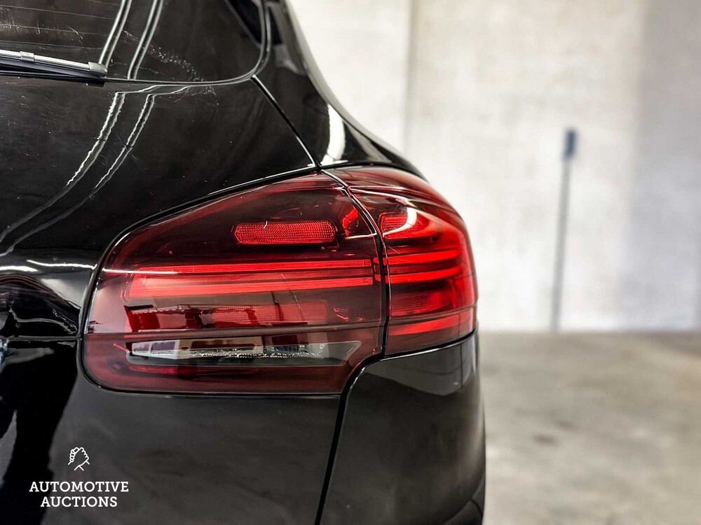 Porsche Cayenne S E-Hybrid 3.0 V6 416pk 2015, HL-769-N