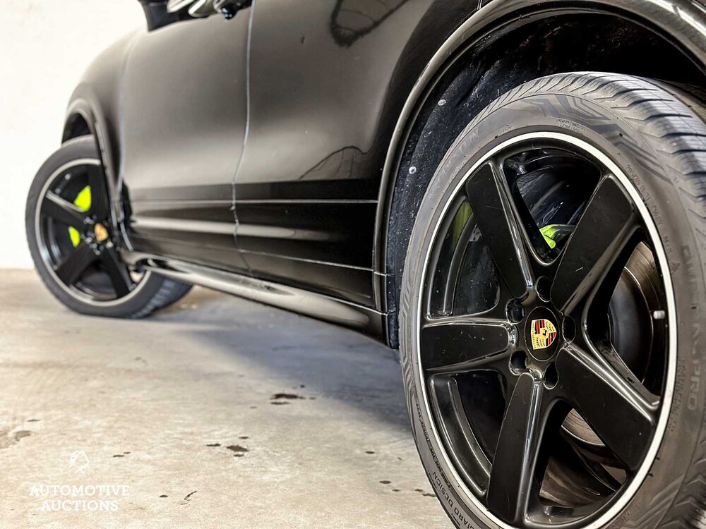 Porsche Cayenne S E-Hybrid 3.0 V6 416pk 2015, HL-769-N