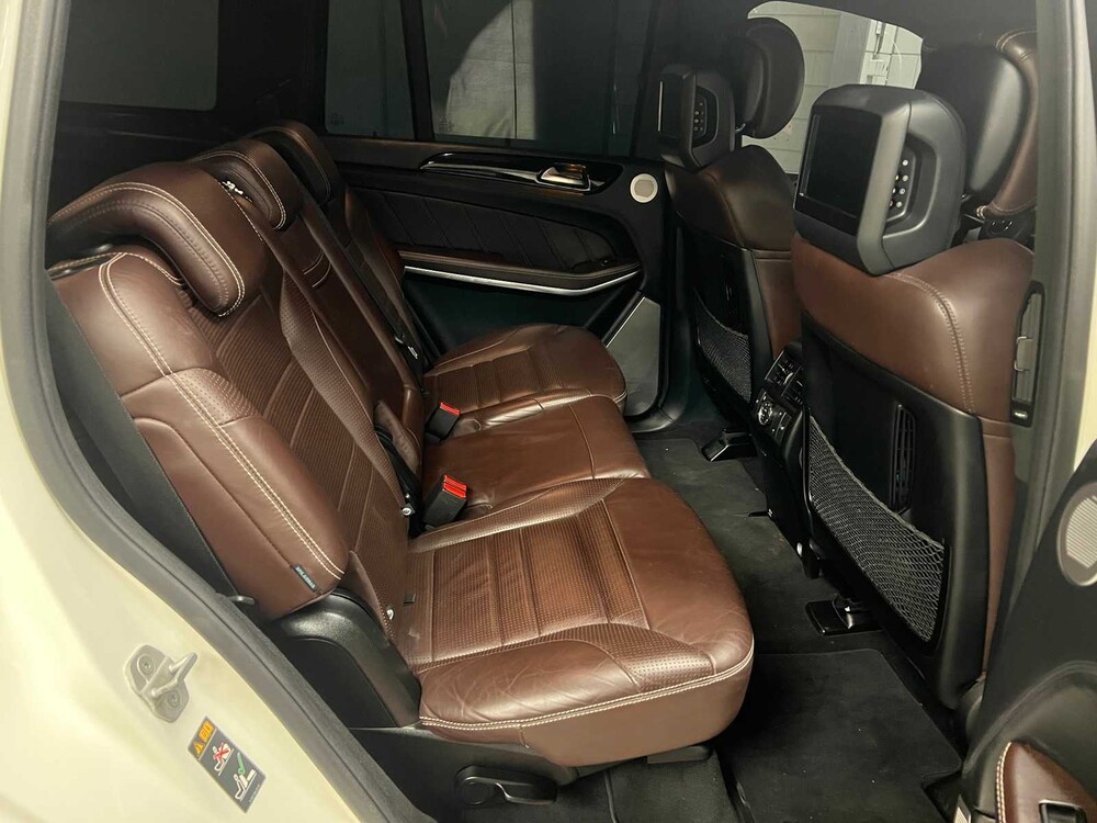 Mercedes-Benz GLS63 AMG 5.5 V8 585hp 2015 GLS-Class