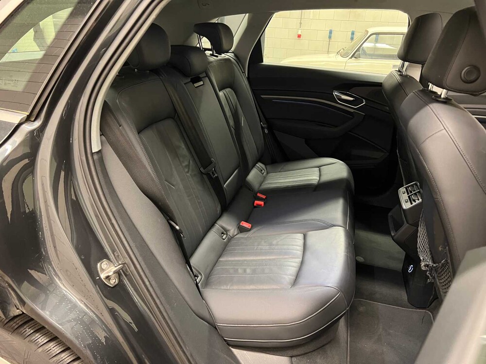 Audi E-Tron 50 Quattro Launch Edition Plus 71 kWh 313hp 2019 (Original-NL), H-644-BL