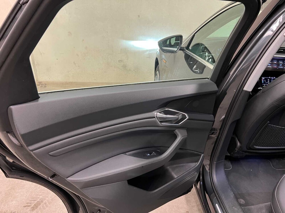 Audi E-Tron 50 Quattro Launch Edition Plus 71 kWh 313hp 2019 (Original-NL), H-644-BL