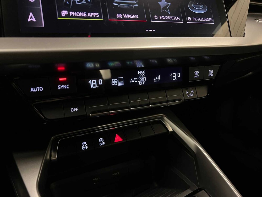 Audi A3 Limousine 30 TFSI Business Edition 110hp 2021 (Original-NL), L-047-KX