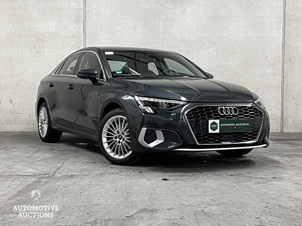 Audi A3 Limousine 30 TFSI Business Edition 110hp 2021 (Original-NL), L-047-KX