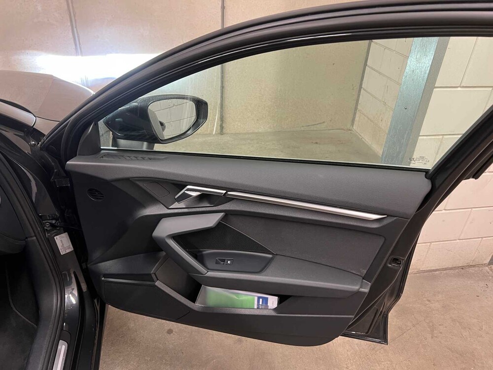 Audi A3 Limousine 30 TFSI Business Edition 110hp 2021 (Original-NL), L-047-KX