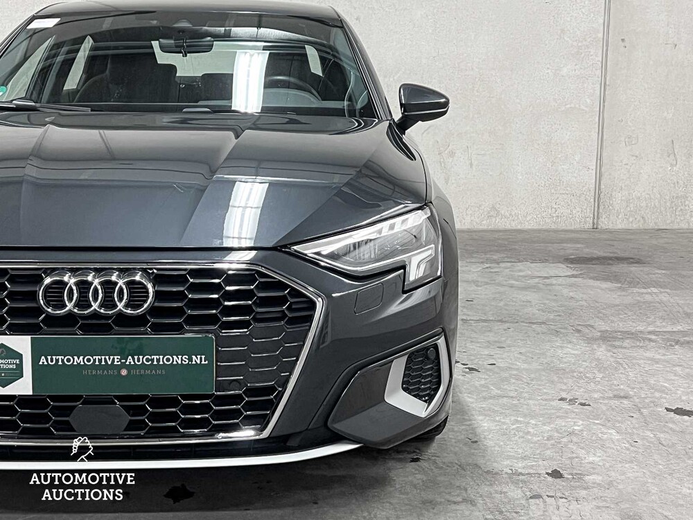 Audi A3 Limousine 30 TFSI Business Edition 110hp 2021 (Original-NL), L-047-KX