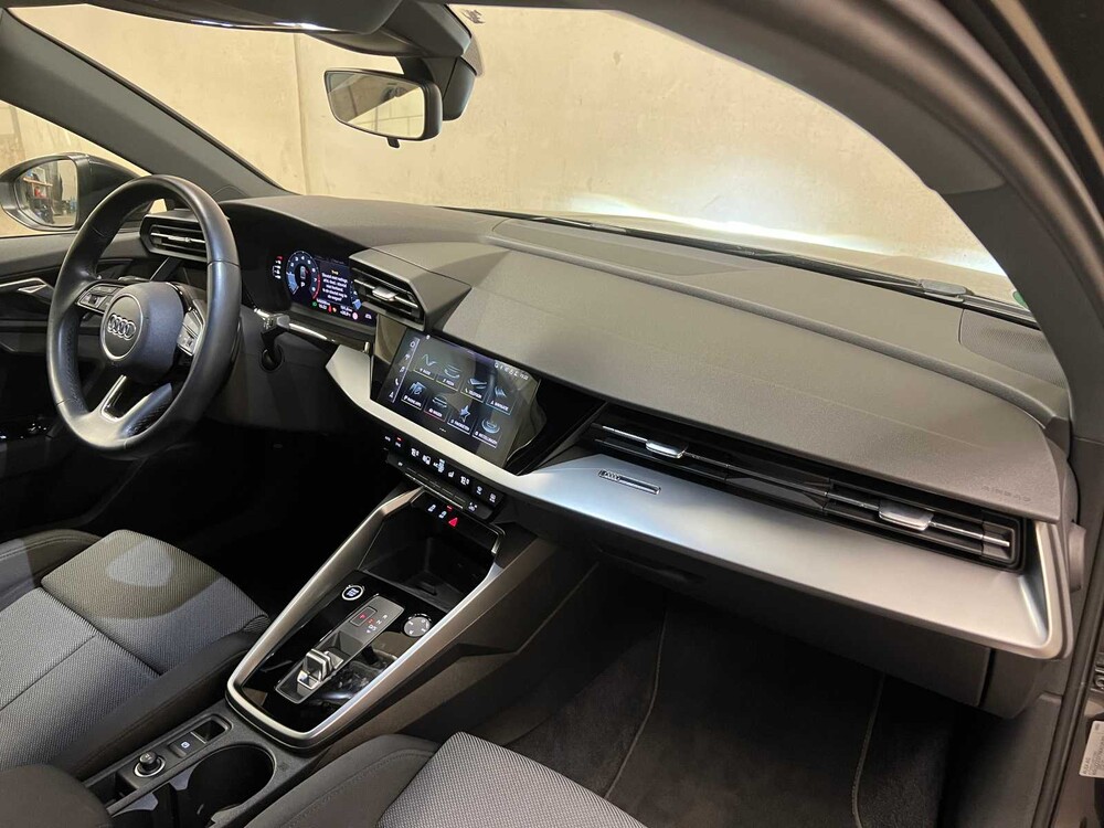 Audi A3 Limousine 30 TFSI Business Edition 110hp 2021 (Original-NL), L-047-KX