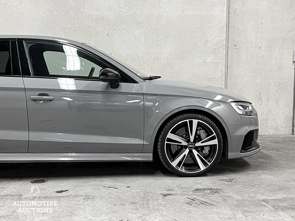 Audi RS3 Limousine 2.5 TFSI Quattro -Facelift- 400hp 2018 (Original-NL), PN-459-B