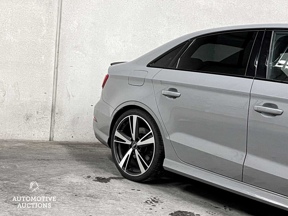 Audi RS3 Limousine 2.5 TFSI Quattro -Facelift- 400hp 2018 (Original-NL), PN-459-B