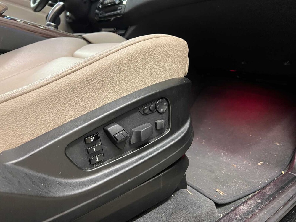 BMW X6 xDrive40d High Executive 306hp 2013 (Original-NL), 8-KHK-80