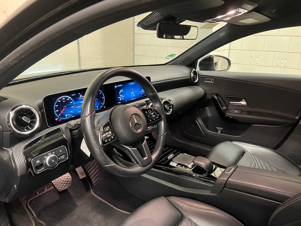 Mercedes-Benz A180 d 116pk 2019 (Origineel-NL) A-klasse, ZR-630-X