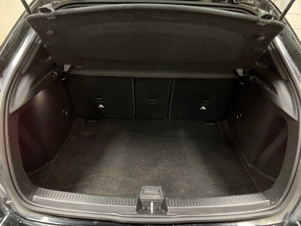 Mercedes-Benz A180 d 116pk 2019 (Origineel-NL) A-klasse, ZR-630-X