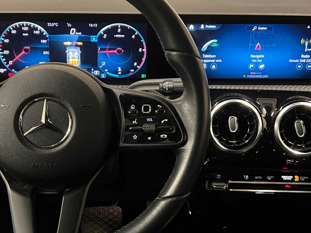 Mercedes-Benz A180 d 116pk 2019 (Origineel-NL) A-klasse, ZR-630-X